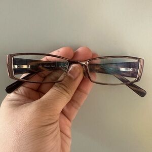 Fendi Stylish Brown Rectangular Glasses